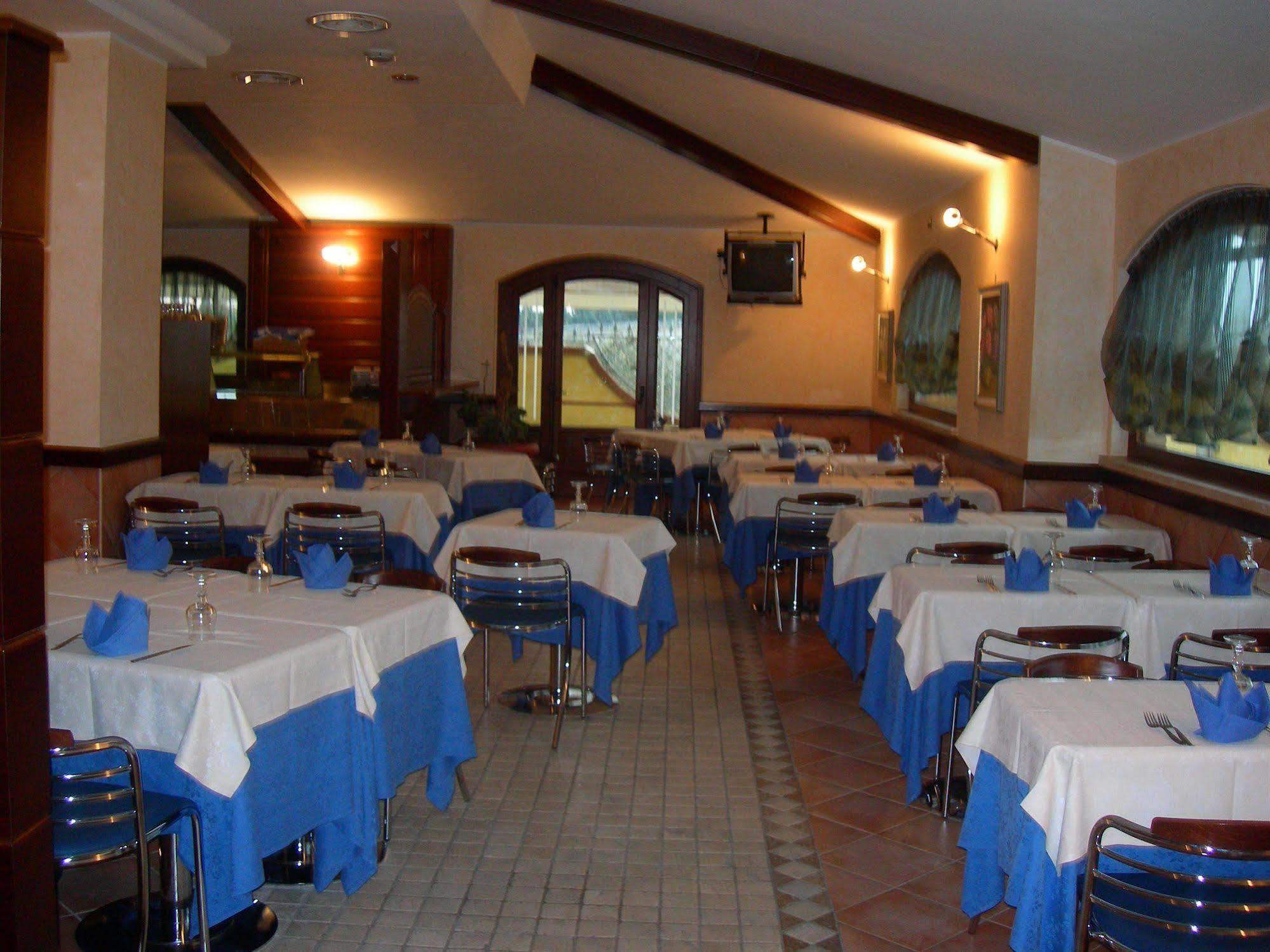 La Locanda del Cavaliere Borgo Montello Esterno foto