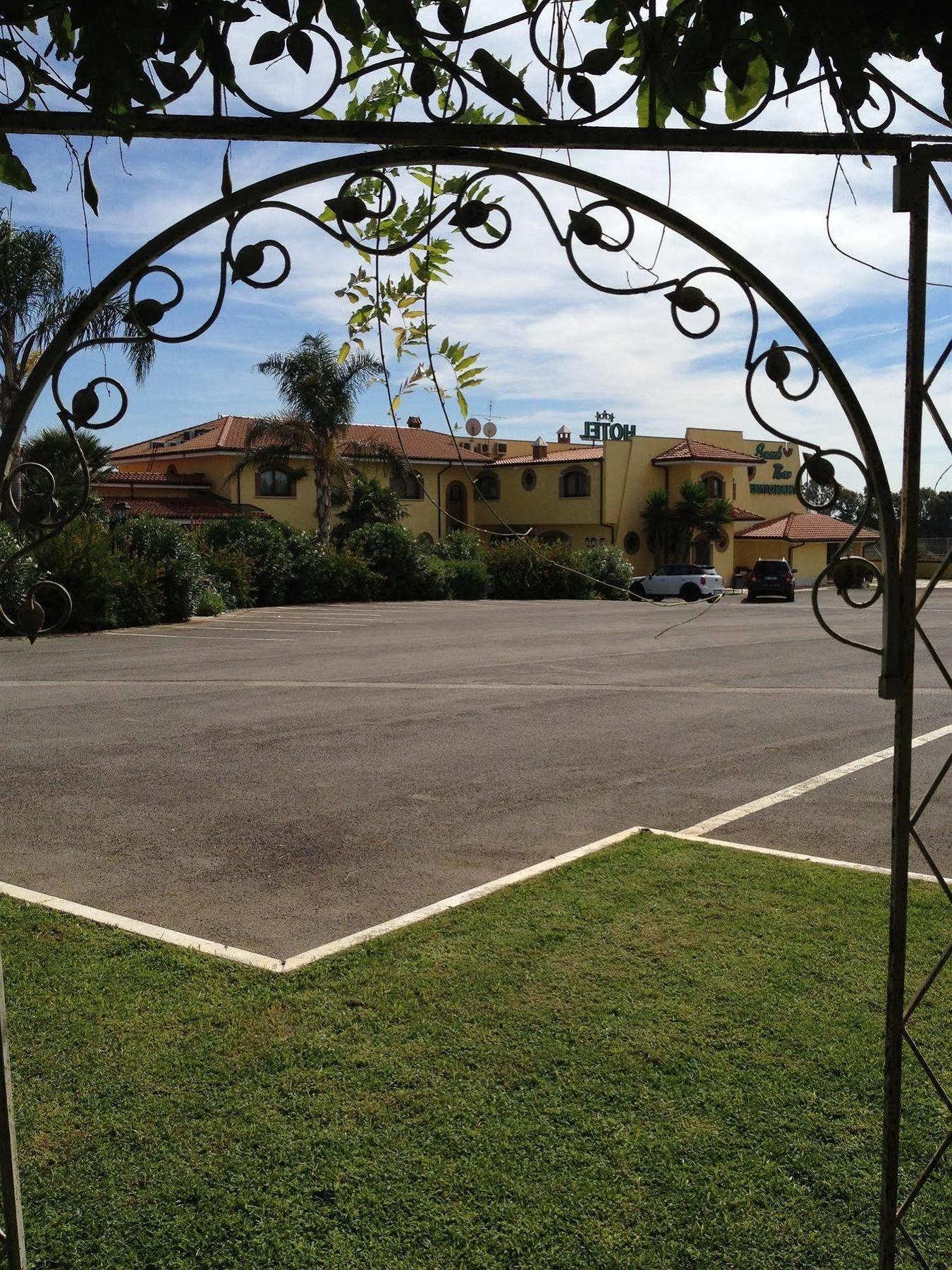 La Locanda del Cavaliere Borgo Montello Esterno foto